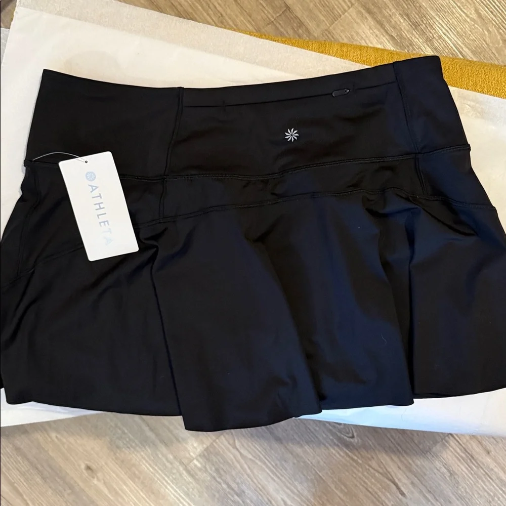 Athleta Ace Tennis Skort 13.5” Black XL NWT Swiftlite Athletic Pickleball Golf - Picture 4 of 5